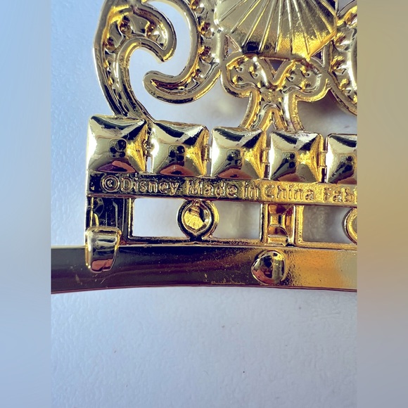 New Girls Disney Cinderella Gold Colored Tiara with Blue Jewels Metal Crown - Picture 12 of 15